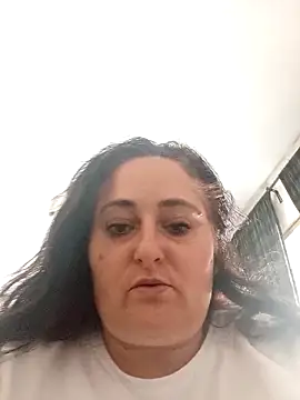 Snapshot of Bella_862 chatting on June 17, 12:48 pm Bella 862 online show from June 17, 12:48 pm
