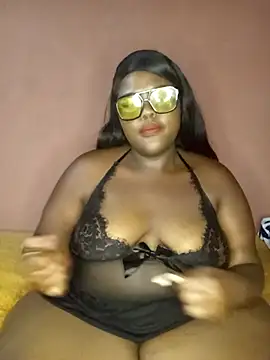 BigBootyBitch96 online show from January 16, 10:14 pm