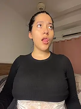 Nhefertary online show from April 4, 10:49 pm