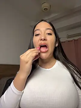 Nhefertary online show from April 11, 11:52 pm