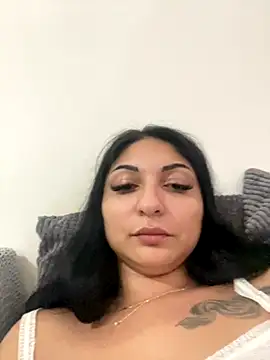 Snapshot of bia900bianca chatting on October 22, 4:28 pm bia900bianca online show from October 22, 4:28 pm