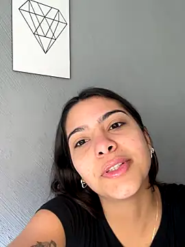 liz maciel online show from October 7, 1:01 pm