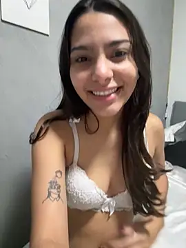Snapshot of liz_maciel chatting on November 5, 1:31 am liz maciel online show from November 5, 1:31 am