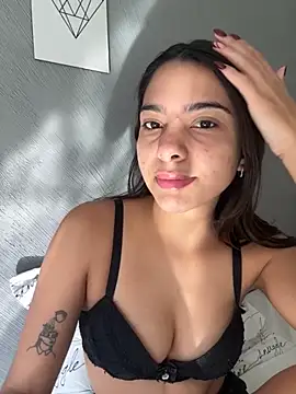 liz maciel online show from October 15, 12:13 pm