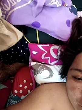 wildmamahana08 online show from March 15, 6:20 am