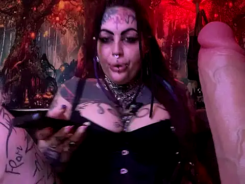 Snapshot of nyxvelon chatting on November 15, 3:38 pm nyxvelon online show from November 15, 3:38 pm