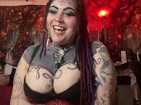 nyxvelon online show from February 3, 10:48 pm