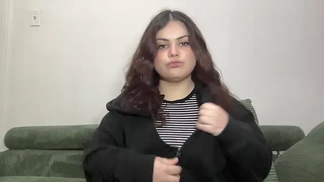 lilithsbetrayal online show from December 3, 1:17 am