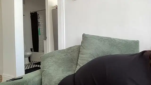 lilithsbetrayal online show from November 5, 7:39 pm