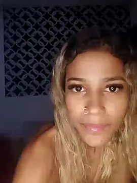 Snapshot of Gringa-Princess chatting on October 17, 12:58 am Gringa-Princess online show from October 17, 12:58 am