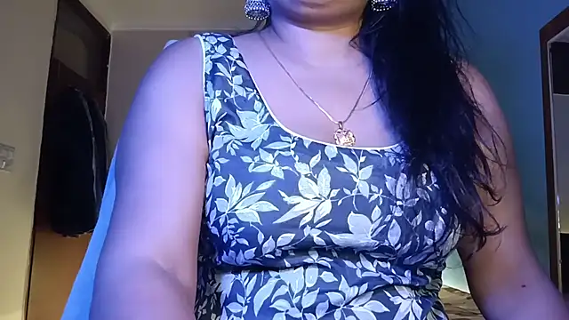 Snapshot of horny_milf_couple chatting on July 1, 8:31 pm horny milf couple online show from July 1, 8:31 pm