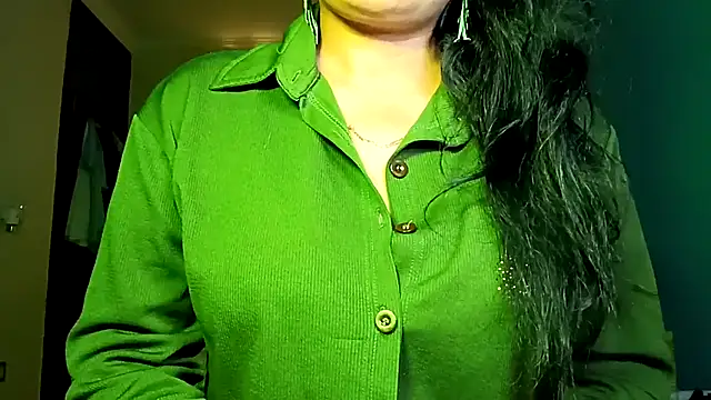 horny milf couple online show from April 3, 6:58 pm