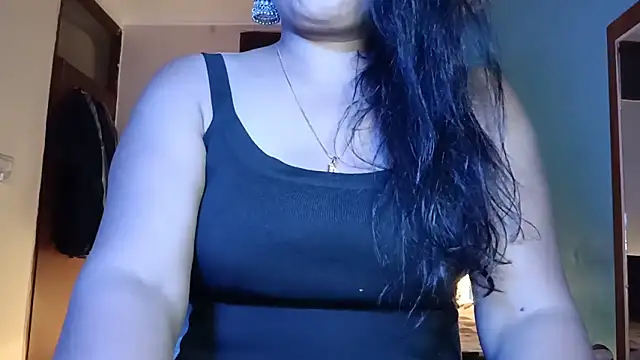 Snapshot of horny_milf_couple chatting on July 2, 3:23 am horny milf couple online show from July 2, 3:23 am
