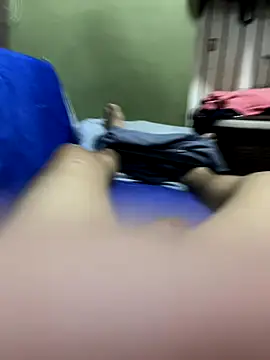 Snapshot of atreusfilho chatting on November 4, 5:44 am atreusfilho online show from November 4, 5:44 am