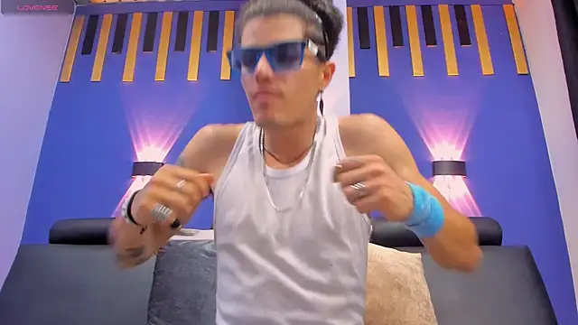 Snapshot of imsammytop chatting on October 24, 11:20 am imsammytop online show from October 24, 11:20 am