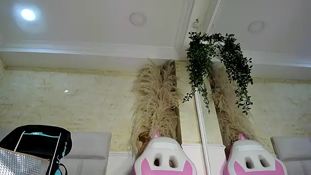Snapshot of ScarletEvanss_ chatting on July 23, 10:56 am ScarletEvanss online show from July 23, 10:56 am