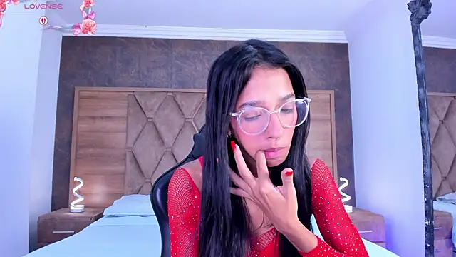 ScarletEvanss  online show from November 1, 11:37 am