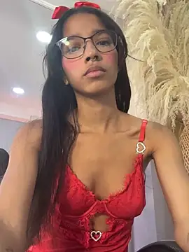 Snapshot of ScarletEvanss_ chatting on May 9, 11:02 am ScarletEvanss online show from May 9, 11:02 am
