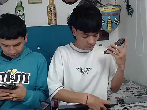 alex russo   online show from March 17, 11:19 pm