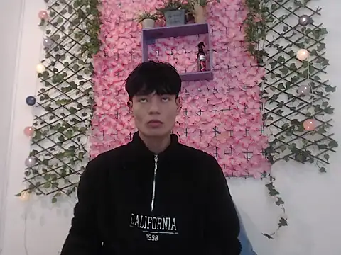 alex russo   online show from October 16, 3:48 am