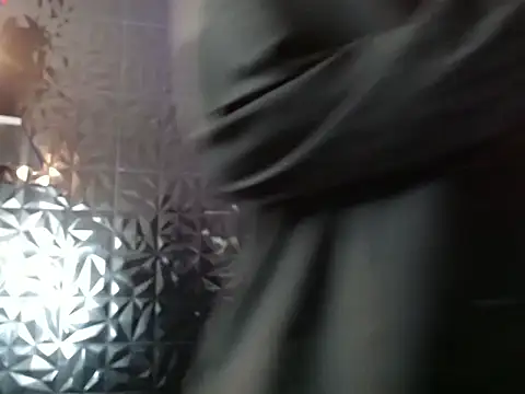 alex russo   online show from October 5, 4:47 am