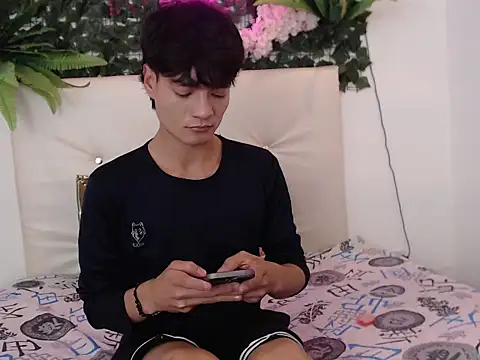 alex russo   online show from October 22, 3:39 am