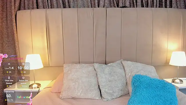 alahia hank online show from November 4, 6:44 pm