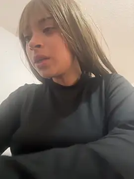 alahia hank online show from December 4, 6:07 pm