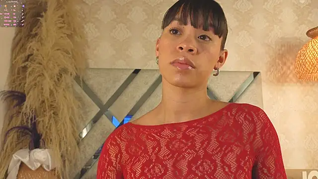 kimhilton  online show from November 8, 3:32 am