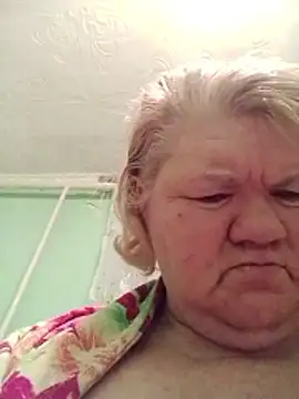 LusiyaGold5 online show from January 9, 3:57 am