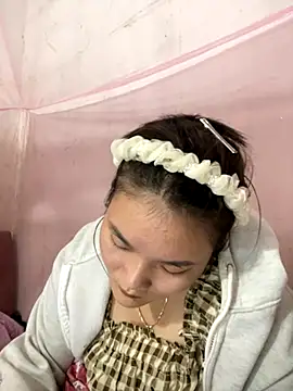 Beautiful-light22 online show from November 18, 12:30 pm