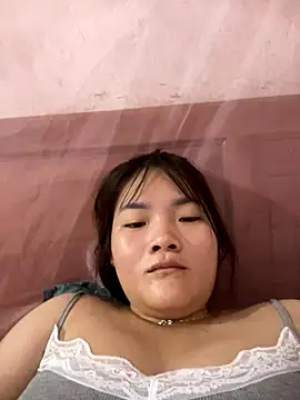 Beautiful-light22 online show from October 21, 11:59 pm