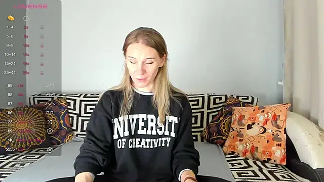 Amalia Mio online show from December 20, 8:06 am