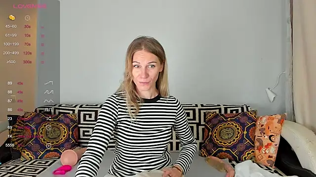 Amalia Mio online show from November 12, 8:18 am