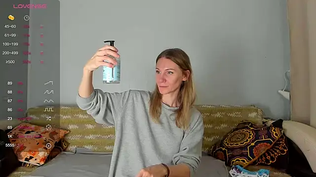 Amalia Mio online show from November 28, 10:59 am