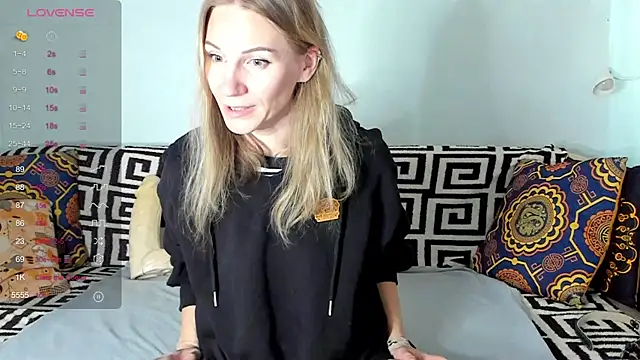 Amalia Mio online show from October 12, 8:05 am