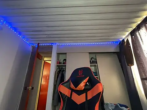 kaspar 6 online show from February 12, 9:47 pm