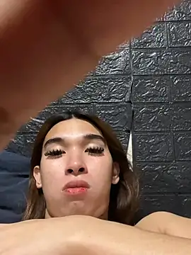 Yourdreamgoddess online show from April 13, 5:50 pm