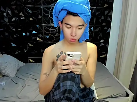 Snapshot of Yourdreamgoddess chatting on May 1, 4:45 pm Yourdreamgoddess online show from May 1, 4:45 pm