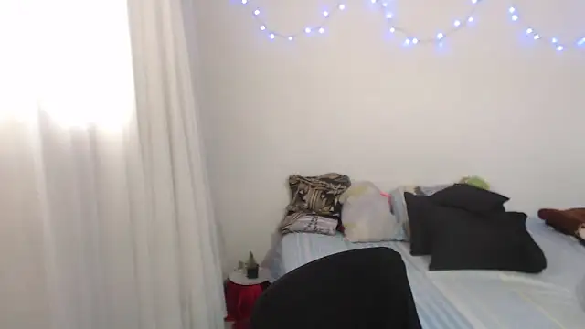 ms megan shadow online show from February 21, 8:11 pm