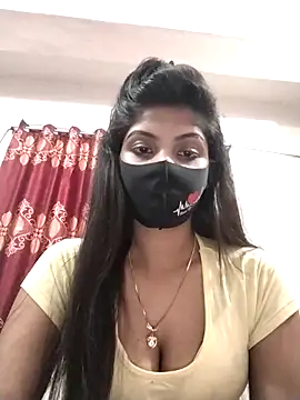 Snapshot of Queen-Any chatting on November 15, 2:10 pm Queen-Any online show from November 15, 2:10 pm