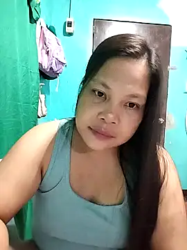 shyhotpinay 32 online show from January 19, 2:21 pm