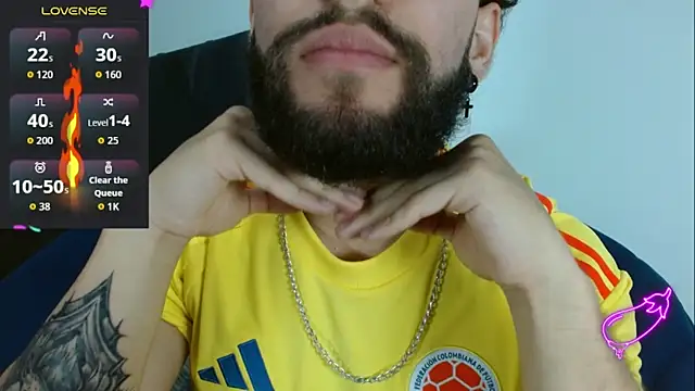 angel kyrozz online show from December 23, 2:11 am