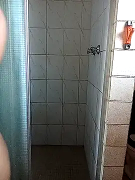 FreakieKay online show from December 3, 6:03 am