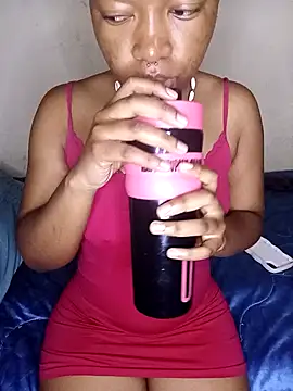 FreakieKay online show from November 9, 3:54 am