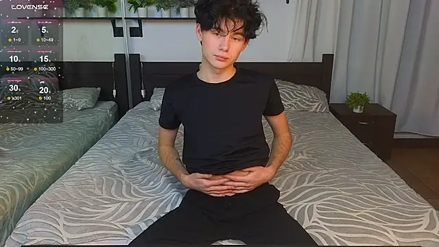 Cute Mike online show from November 17, 2:43 pm