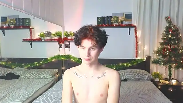 Cute Mike online show from December 20, 7:17 pm