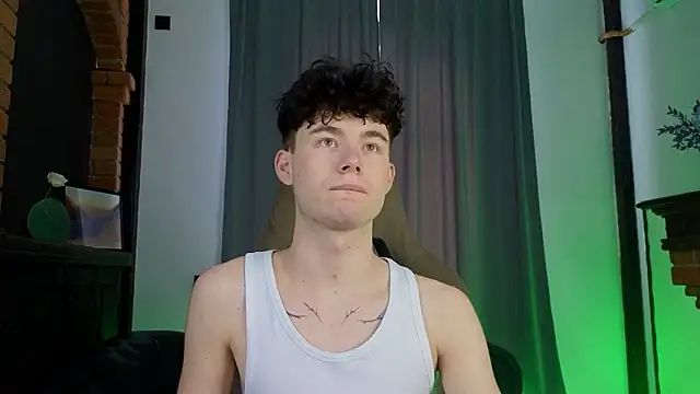 Cute Mike online show from March 4, 4:42 am