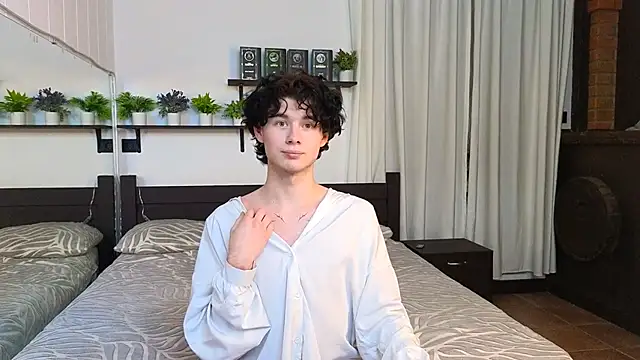 Cute Mike online show from February 12, 4:29 pm