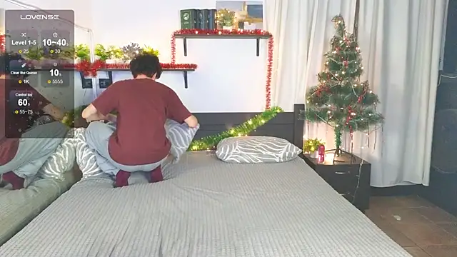 Cute Mike online show from December 17, 1:10 am